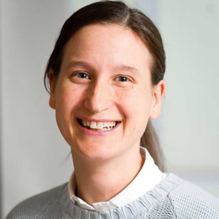 Read more about the article Winke Named Co-Editor of ‘Language Testing’ Journal